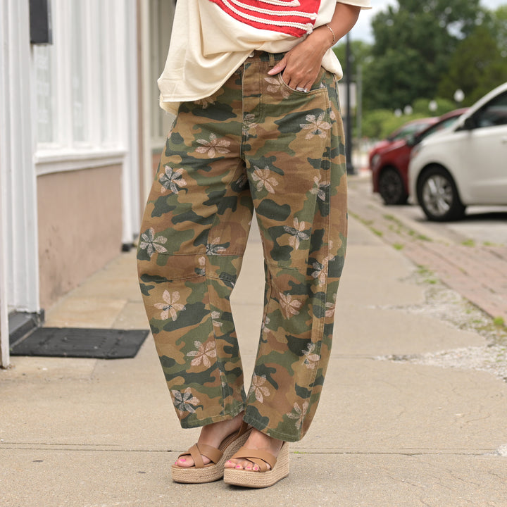 Camo Floral Barrel Pants